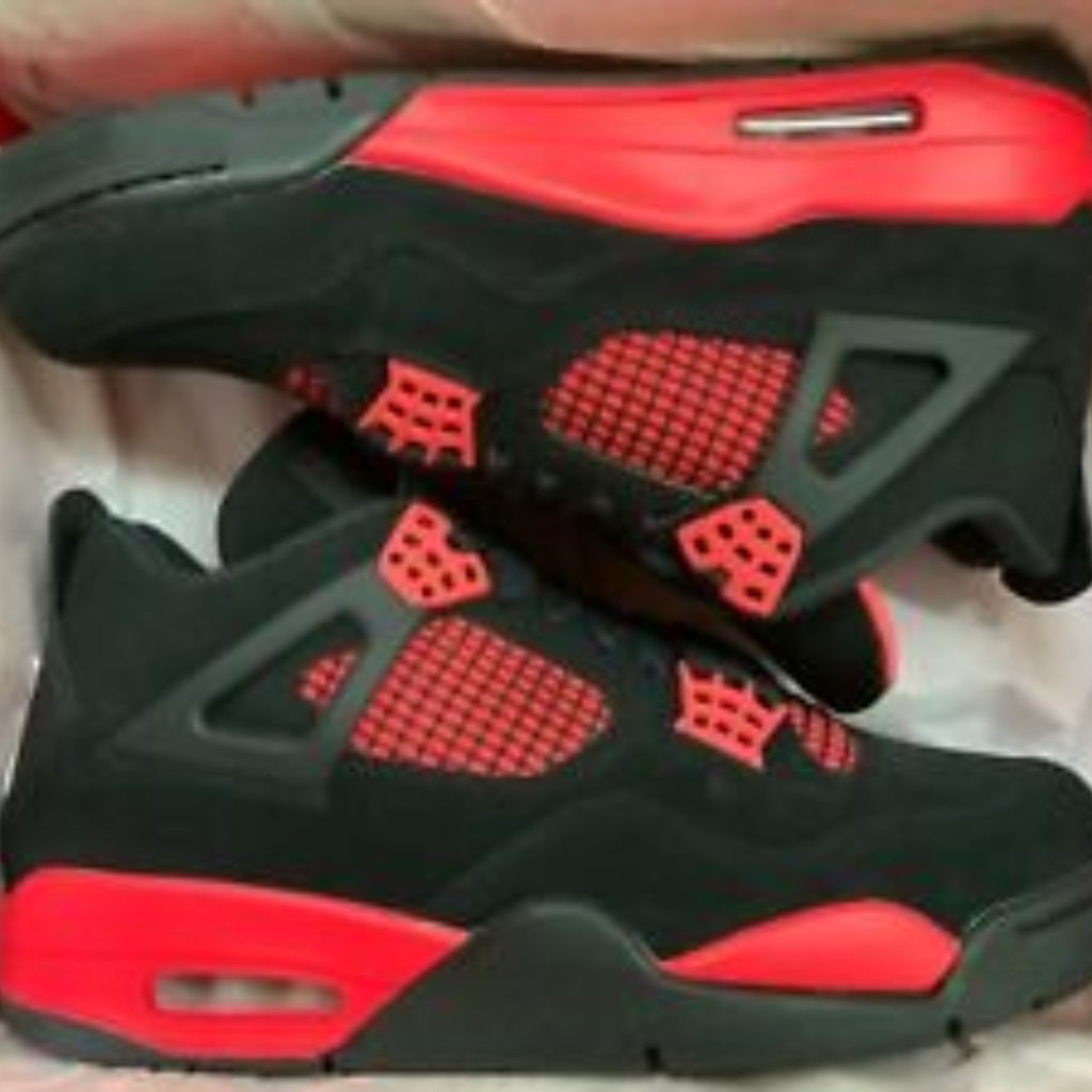 Nike Air Jordan 4 Retro Red Thunder Ds - Size Men 9.5